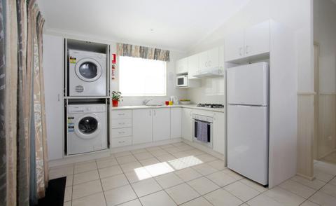 3 bedroom deluxe 6 berth cabin internal