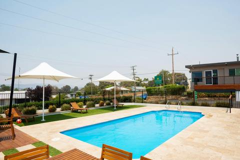 Crestview Tourist Park
