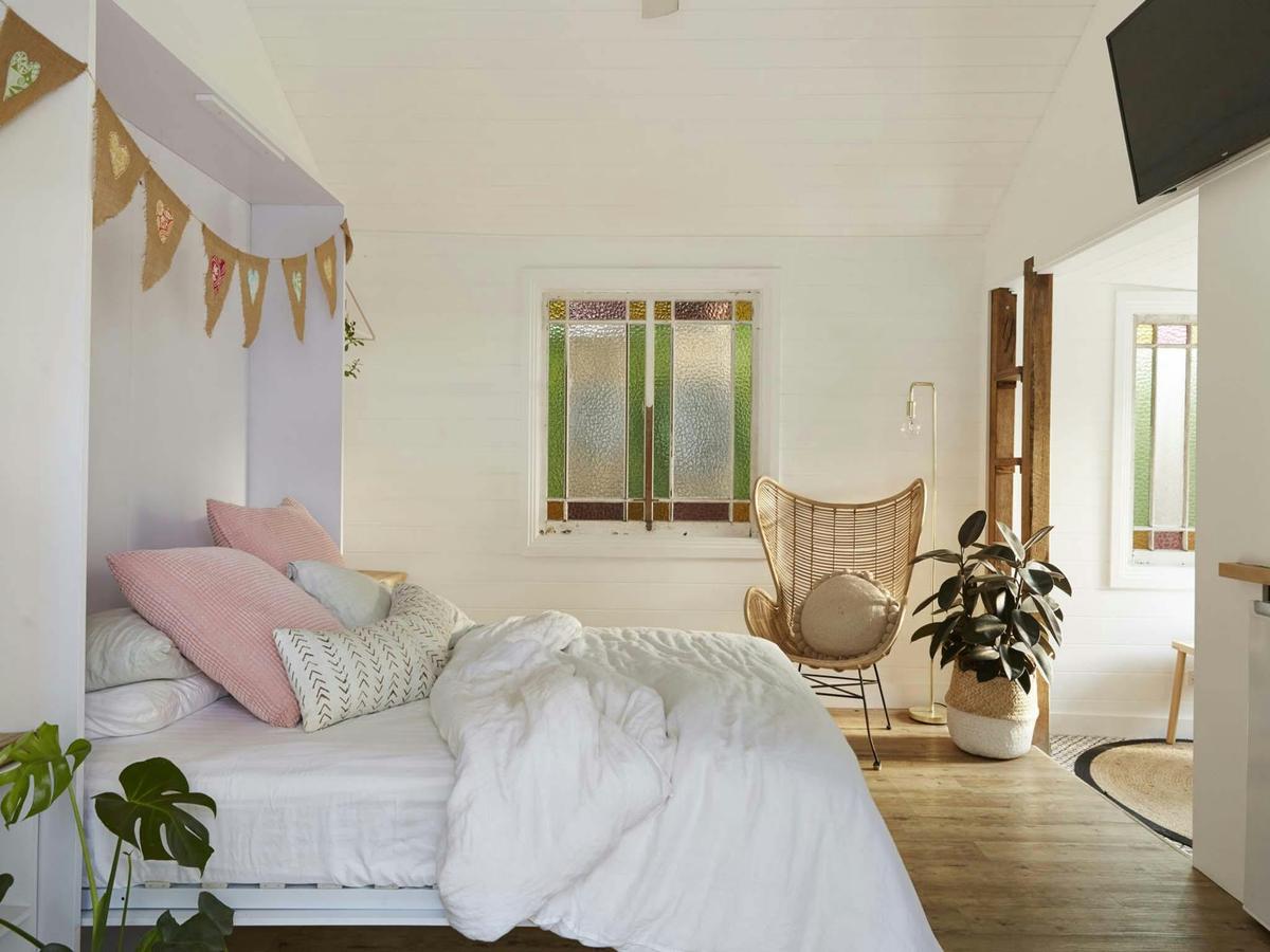 the luxurious linens