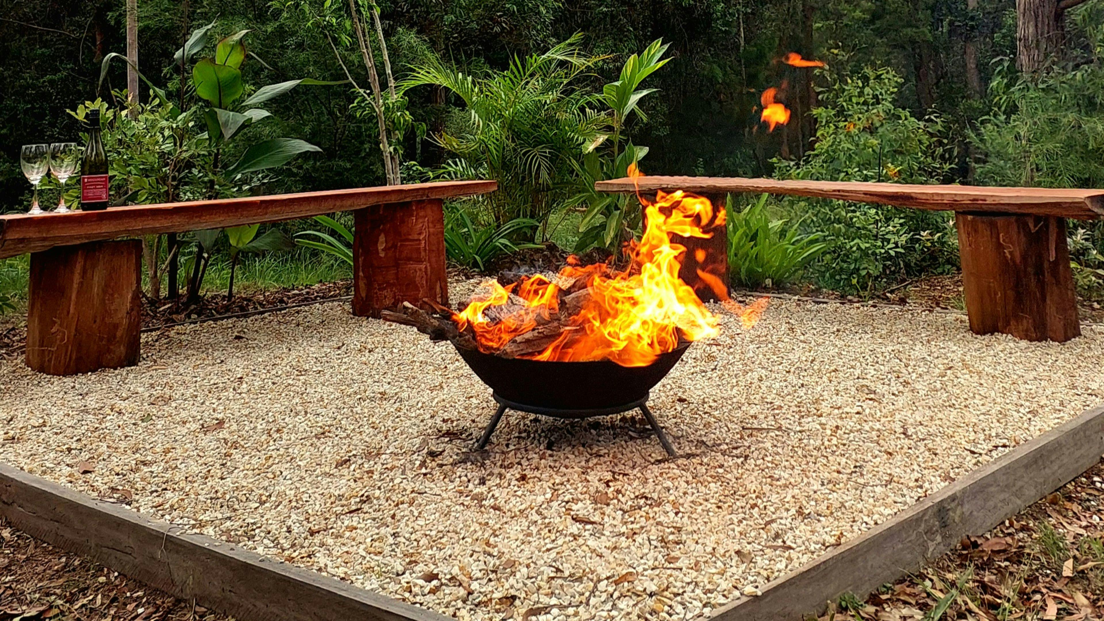 Cosy Tiny Home - In The Bush
