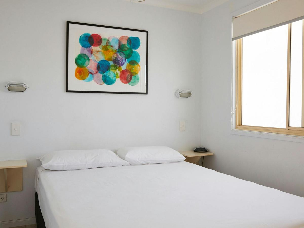 MVC_CH-Lakeside-Bungalow