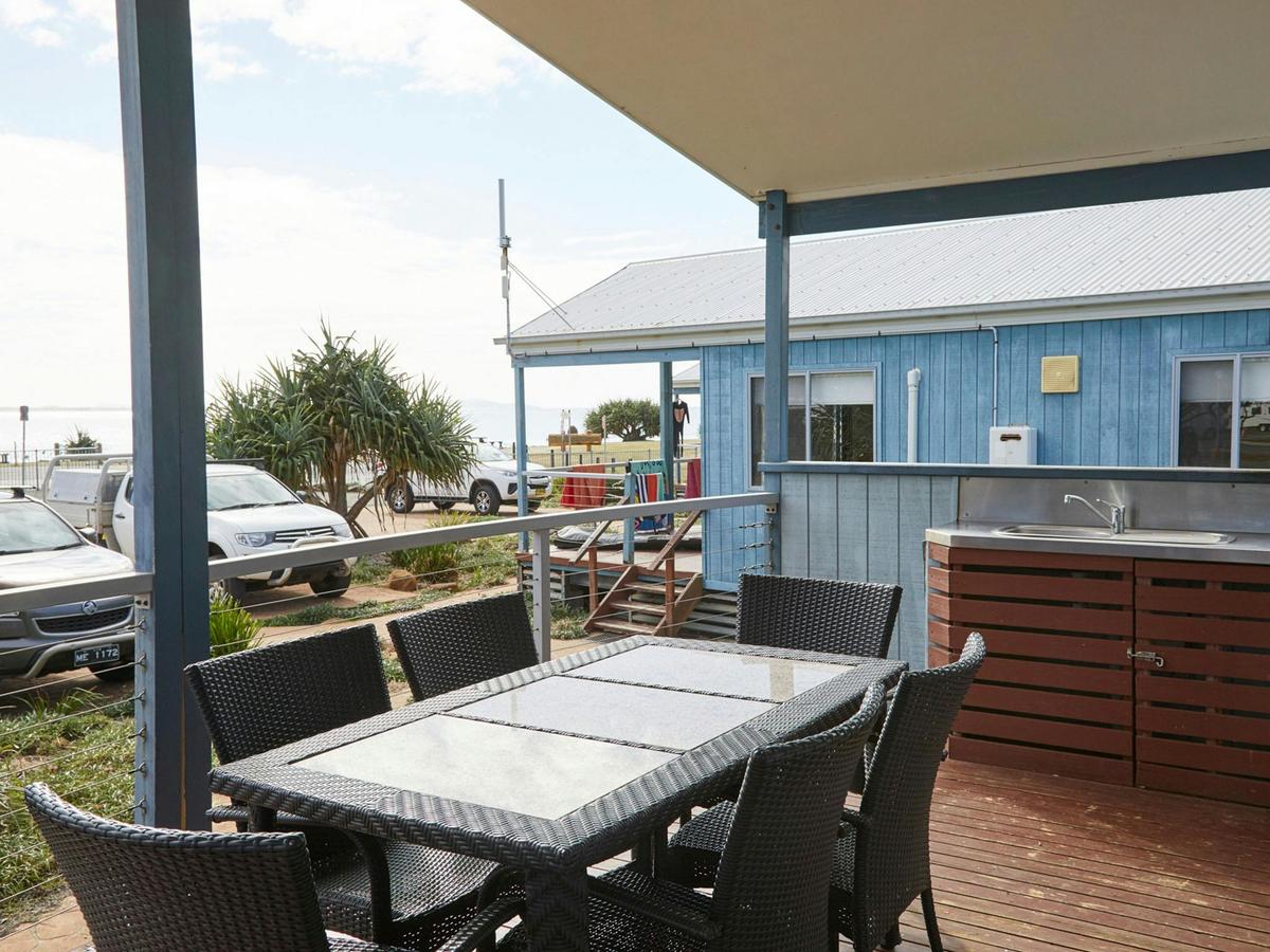 MVC_CH-Oceanfront-Spa-Villa