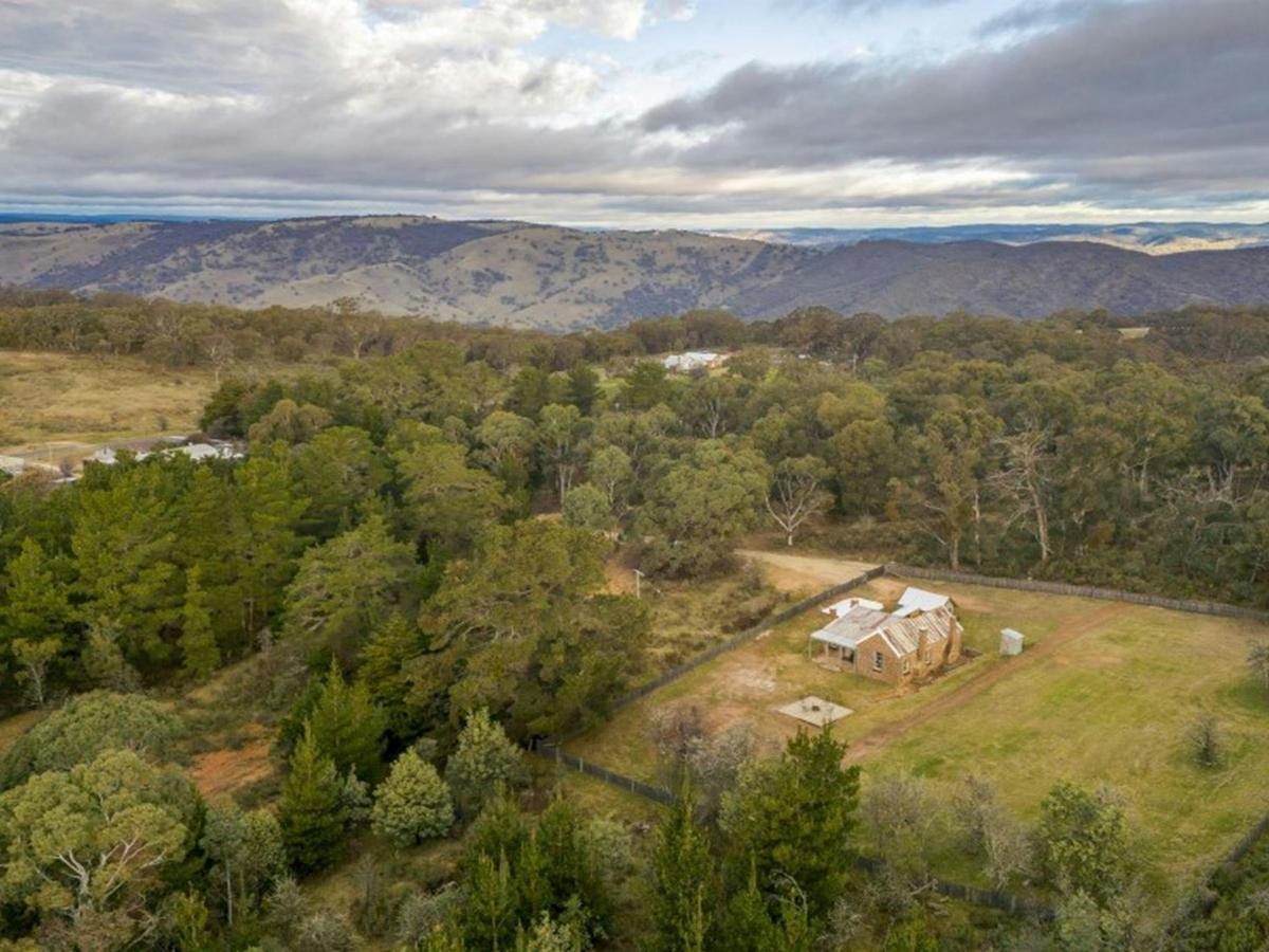 Aerial view of Fairfax House on the edge of Hill End Historic Site. Photo: John Spencer &copy; DPE