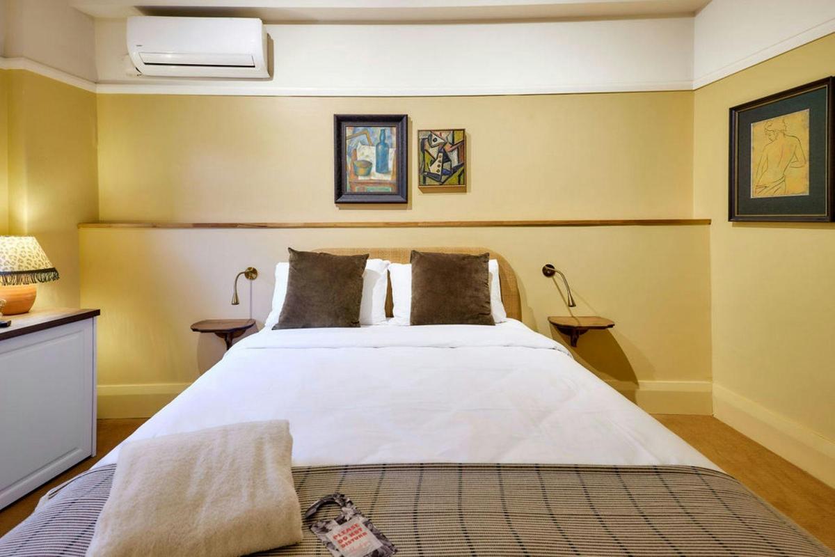 Double Room with Shared Bathroom