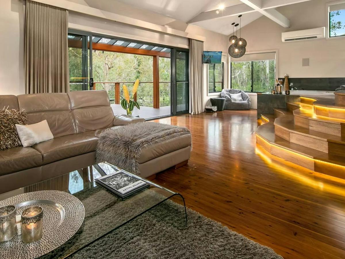 edge villa accom