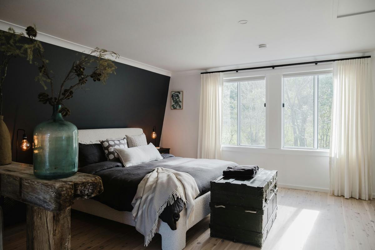 Upstairs bedroom