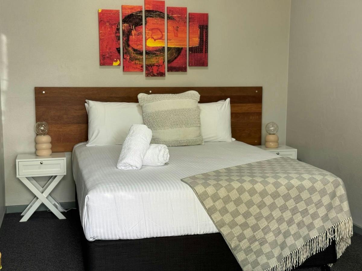 Quuen Room