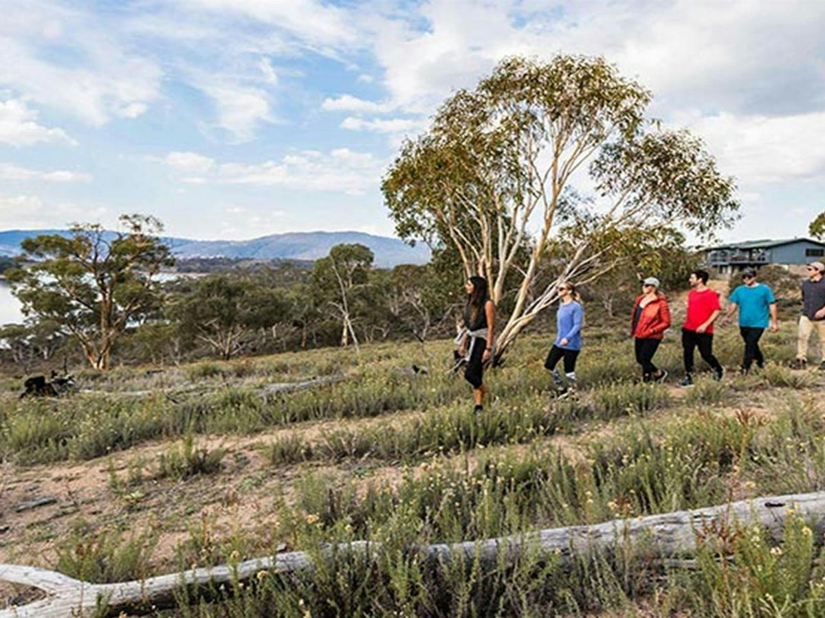 Six friends enjoy a walk near Creel Lodge, Kosciuszko National Park. Photo: Boen Ferguson/OEH.
