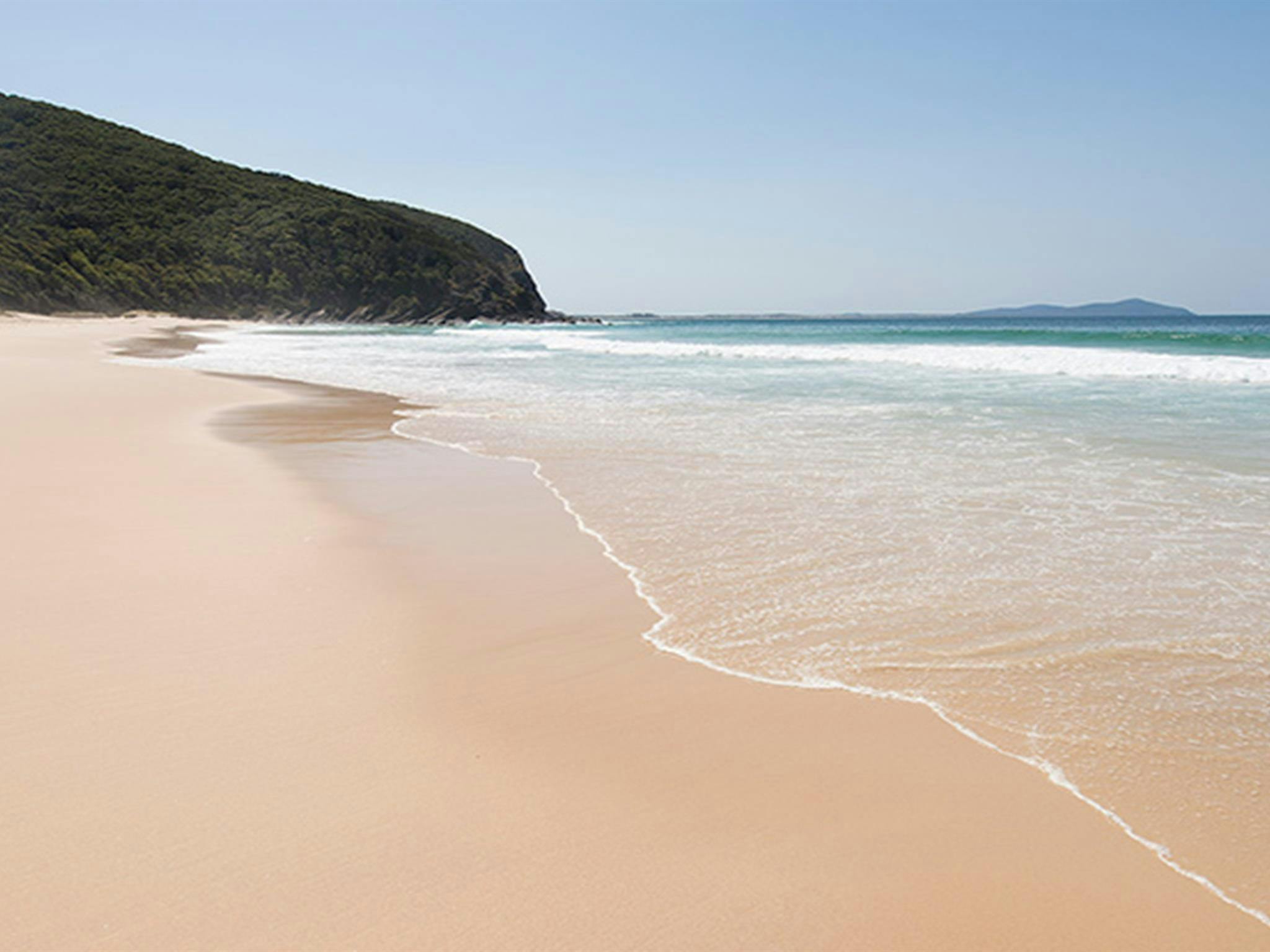 Elizabeth Beach in Booti Booti National Park. Photo credit: John Spencer &copy; DPIE