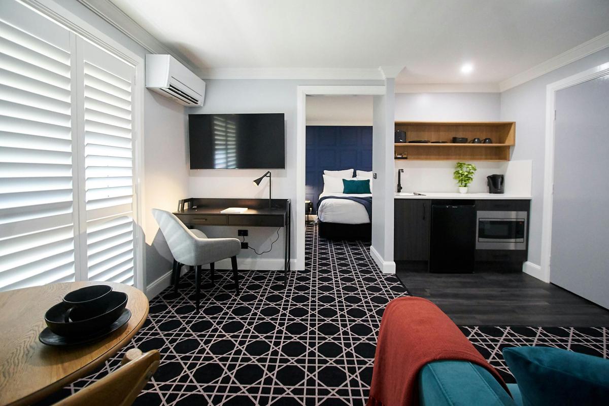 Superior King Suite