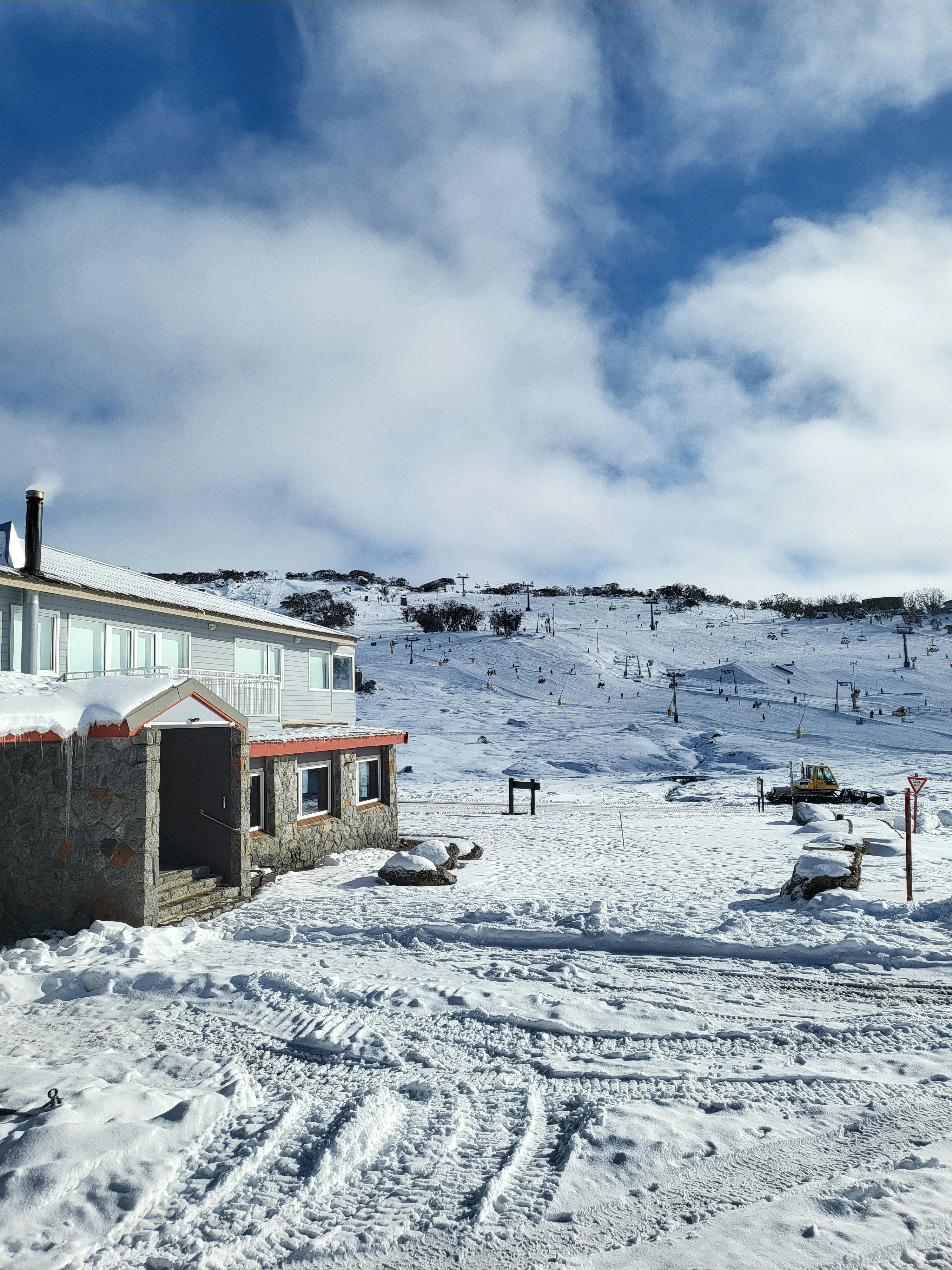 Corroboree Lodge - Perisher Valley