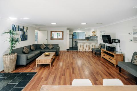 3 Bedroom Deluxe House