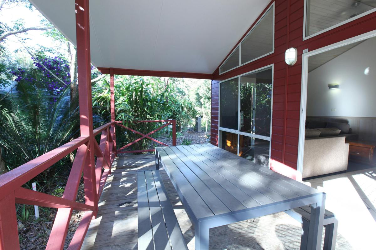 Beach House Fingal Bay Holiday Park