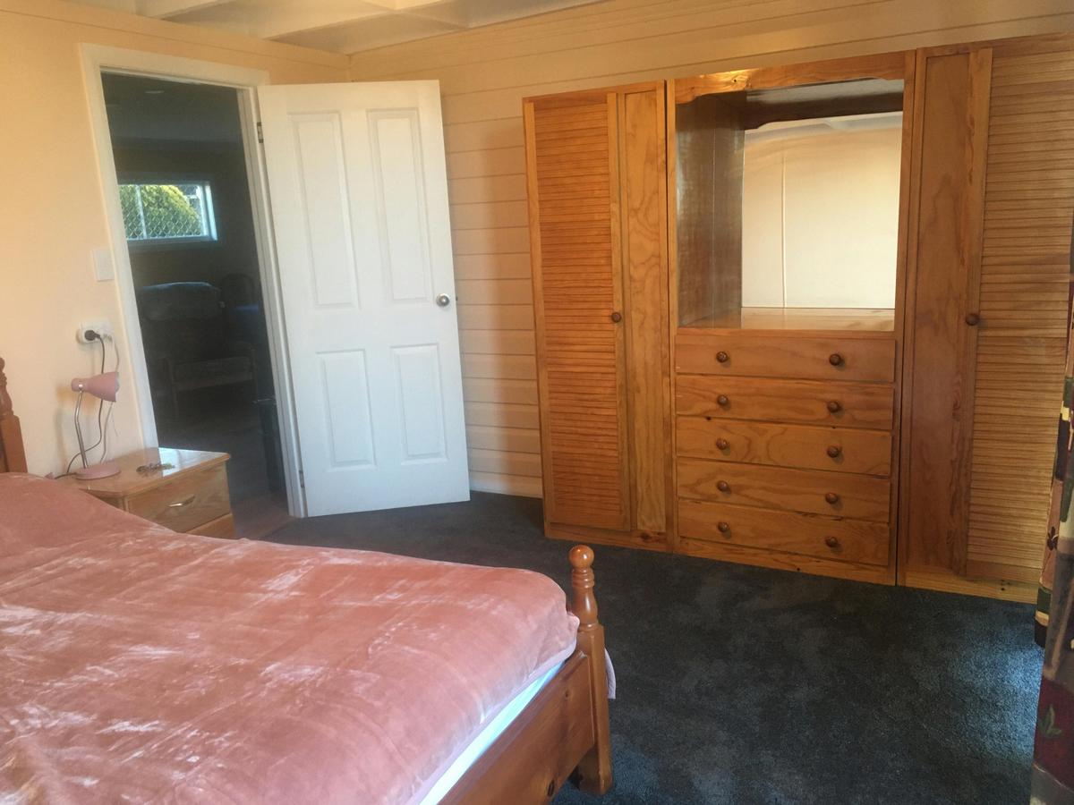 Bed 1