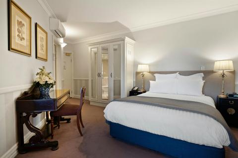 Grand Deluxe View Room