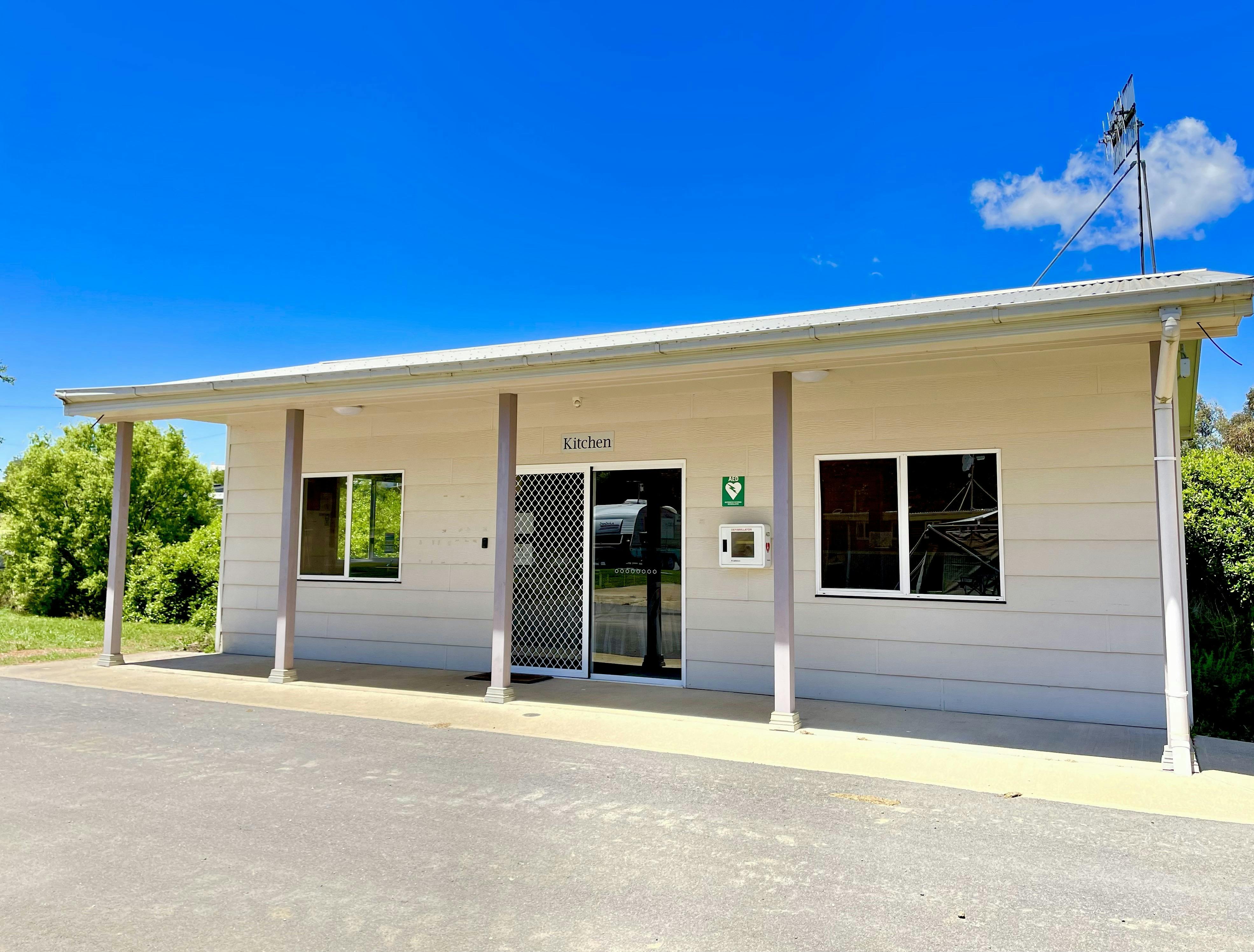 Gunning Caravan Park  - Camp Kitchen