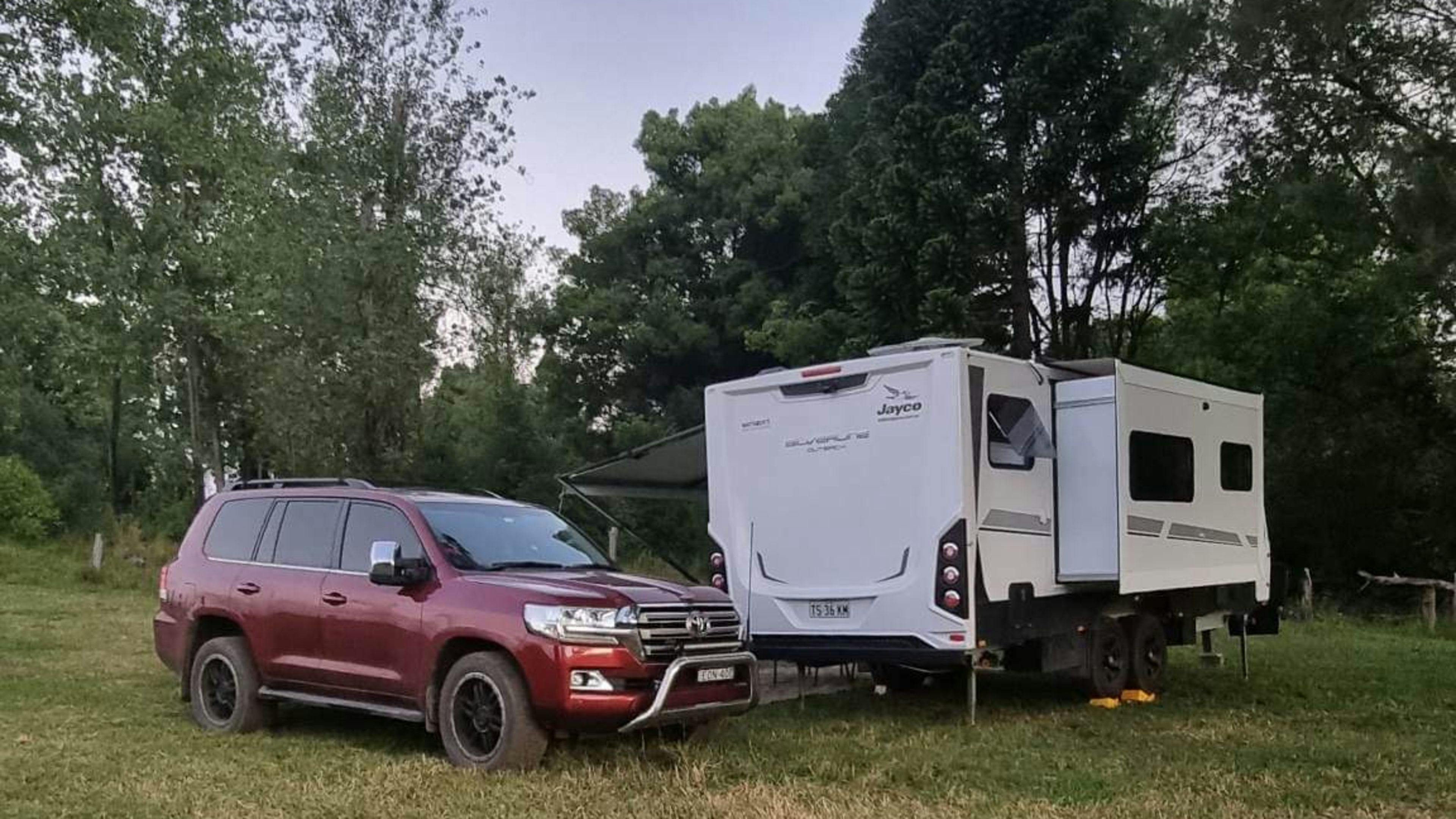 Caravan setup on caravan/camper site