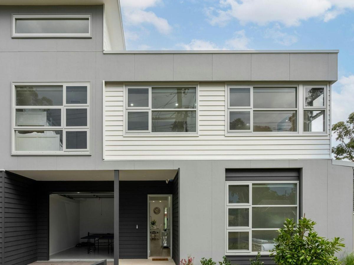 Elliniko | 250m to Beach | 2km to Golf Club