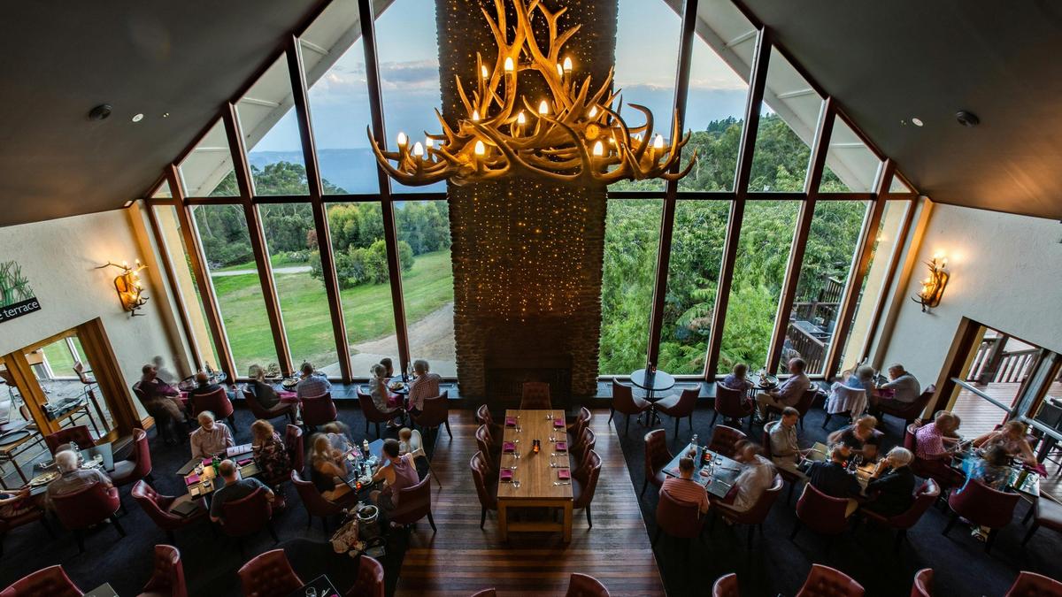 Embers Restaurant at Fairmont Resort & Spa Blue Mountains