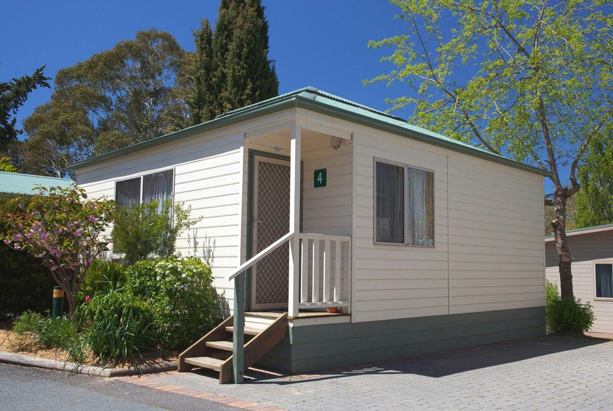 Superior Two Bedroom Spa Cabin - Sleeps Five