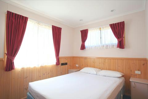 Superior Two Bedroom Spa Cabin - Sleeps Five
