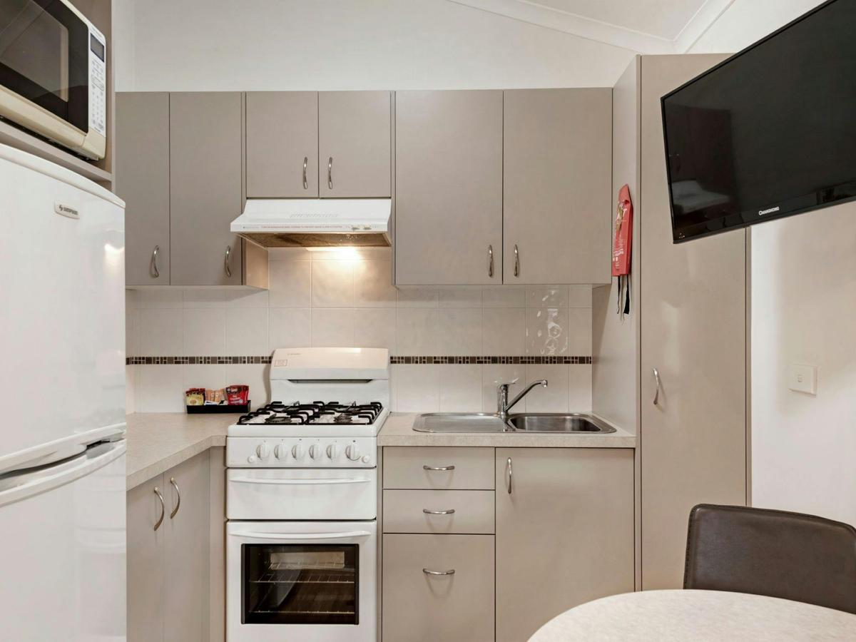 Standard Studio Cabin