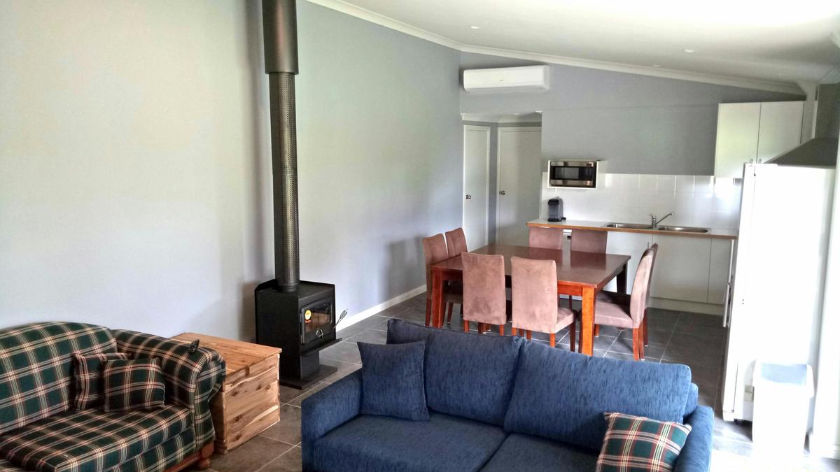 Saddler's Retreat Living Room
