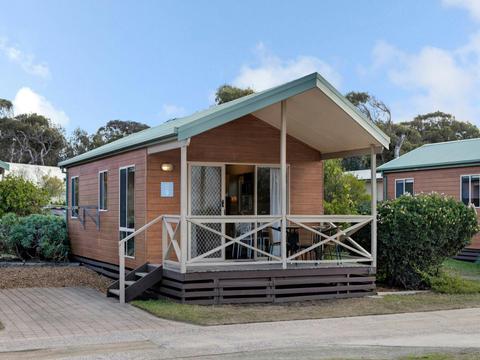 Deluxe Two Bedroom Cabin