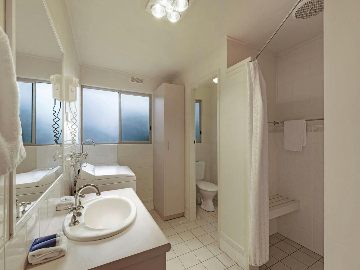 Superior Two Bedroom Unit