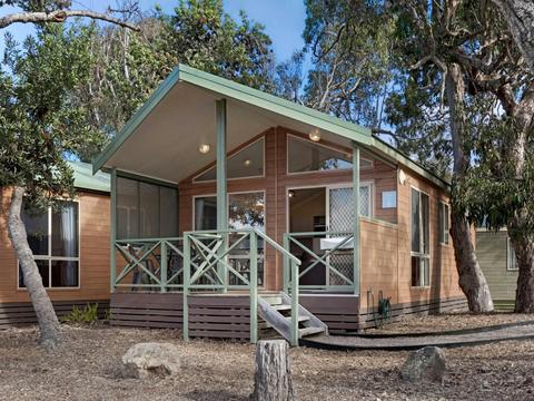 Deluxe Two Bedroom Spa Cabin