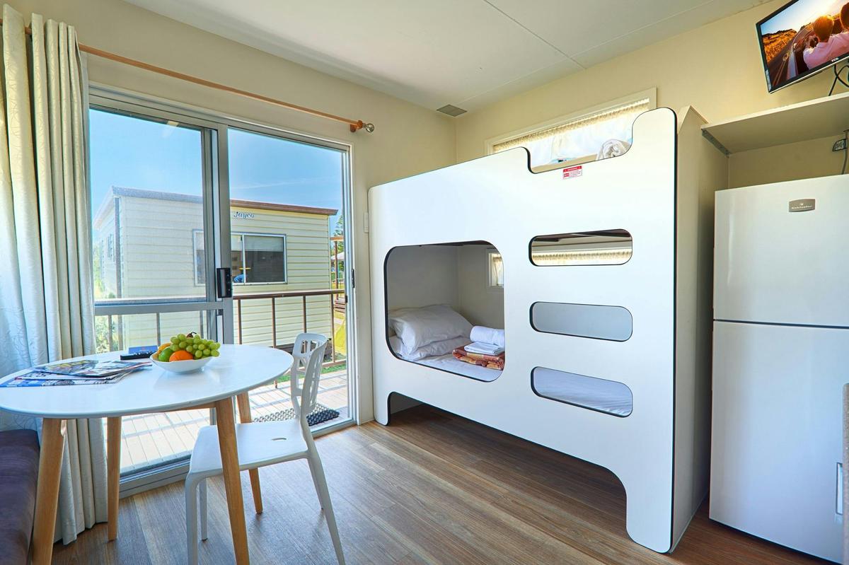 Four Persons Economy Cabin