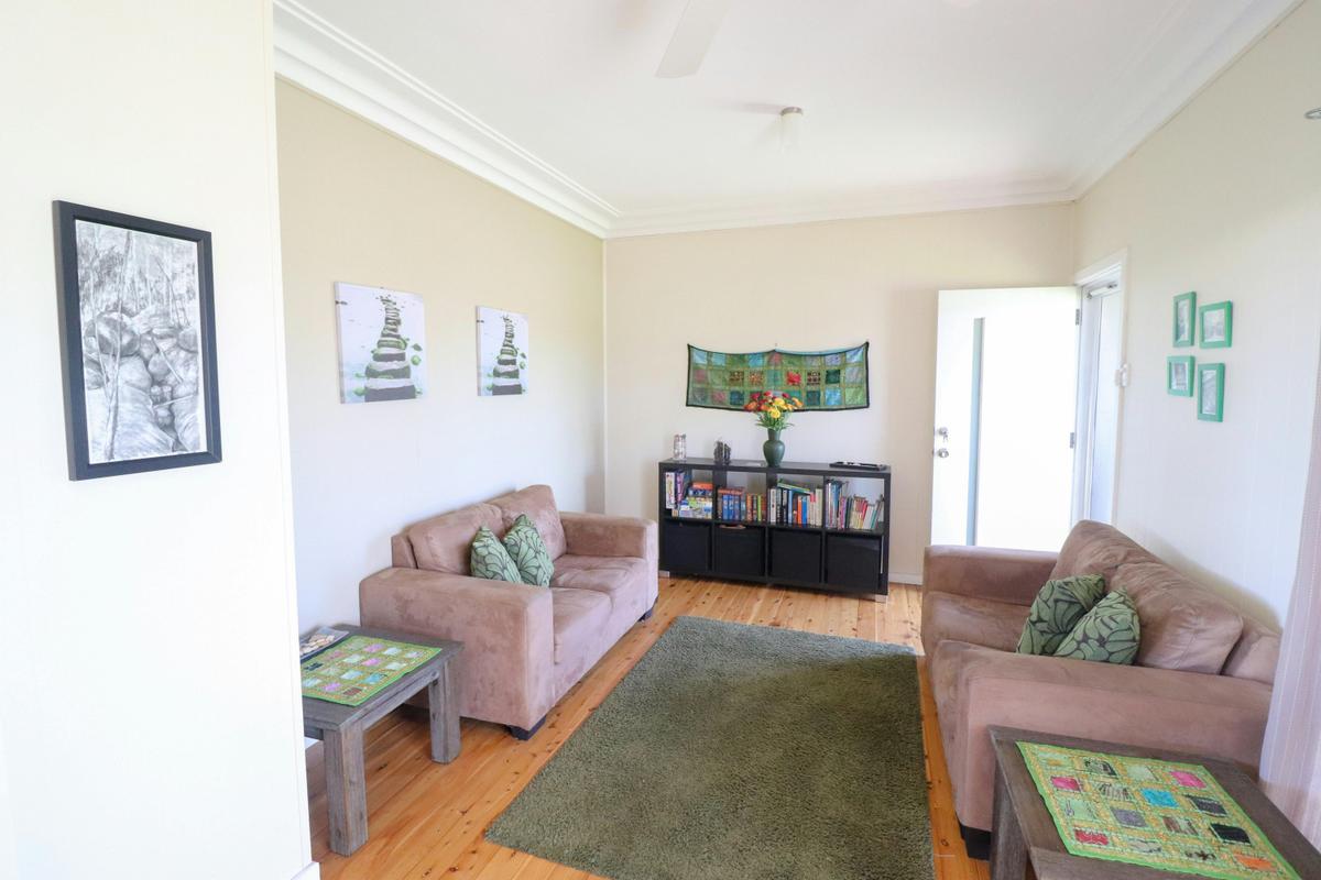 Lounge room