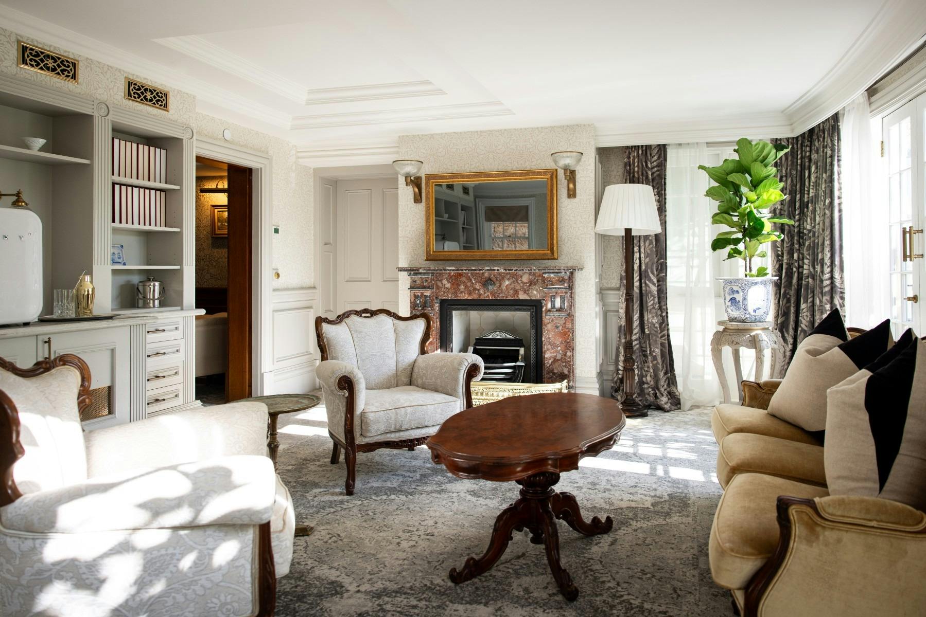 Le Farris Luxury Suite Lounge