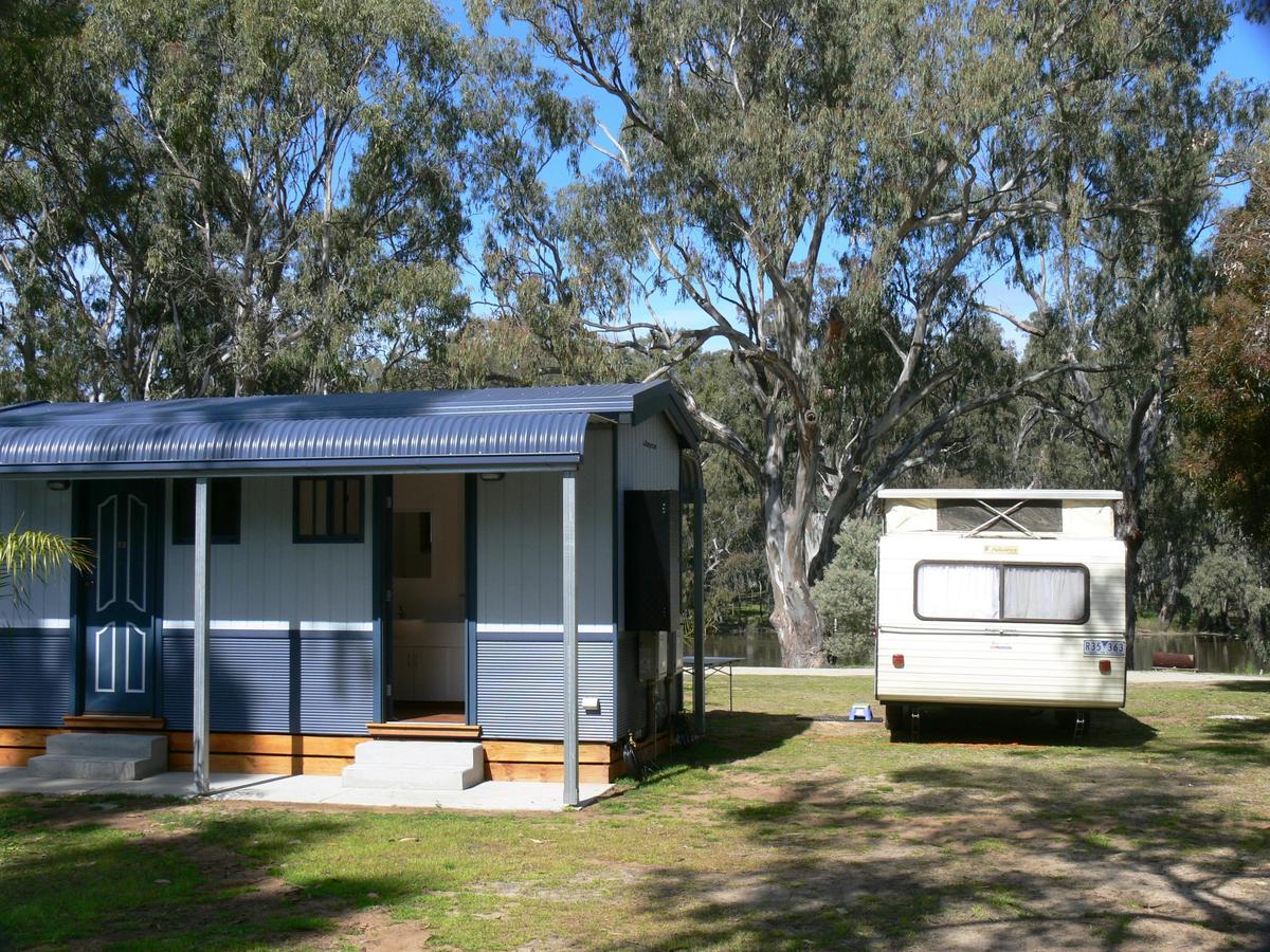 Riverfront Powered Ensuite Site