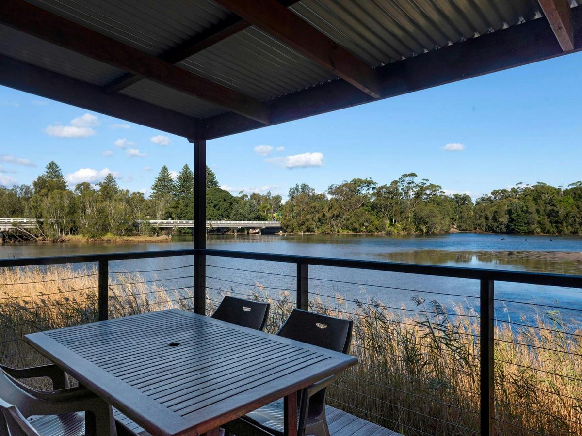 Deluxe Two Bedroom Cabin