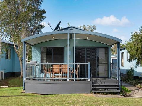 Deluxe Two Bedroom Waterfront Cabin