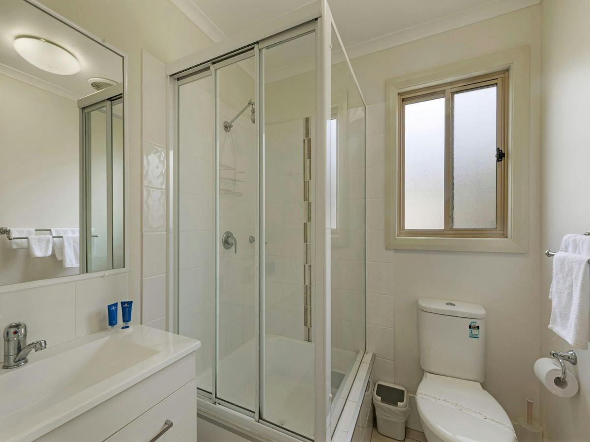 Deluxe Three Bedroom Cabin