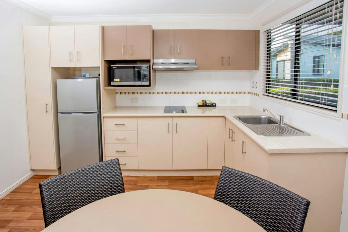 Deluxe Two Bedroom Access Cabin