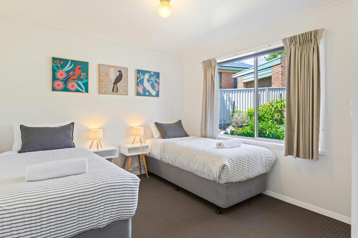 2nd Bedroom