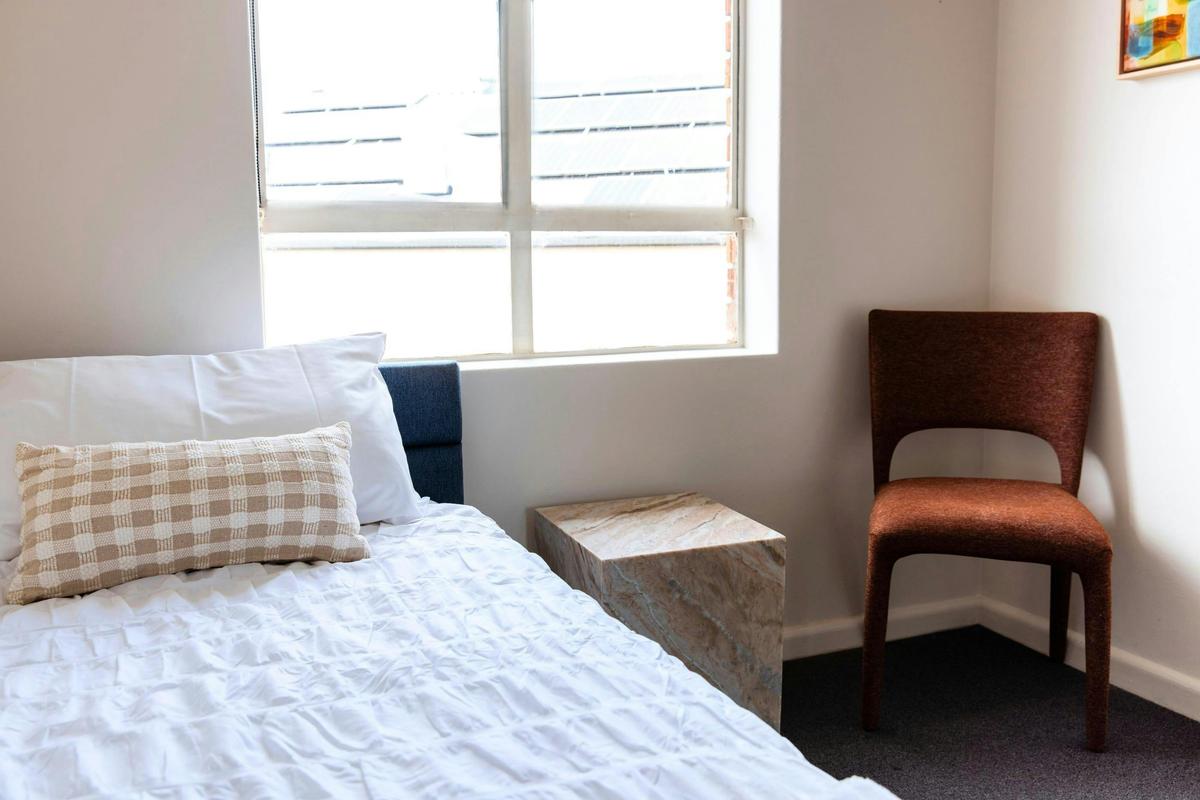 Figtree Hotel Wollongong - Single Room, Ensuite