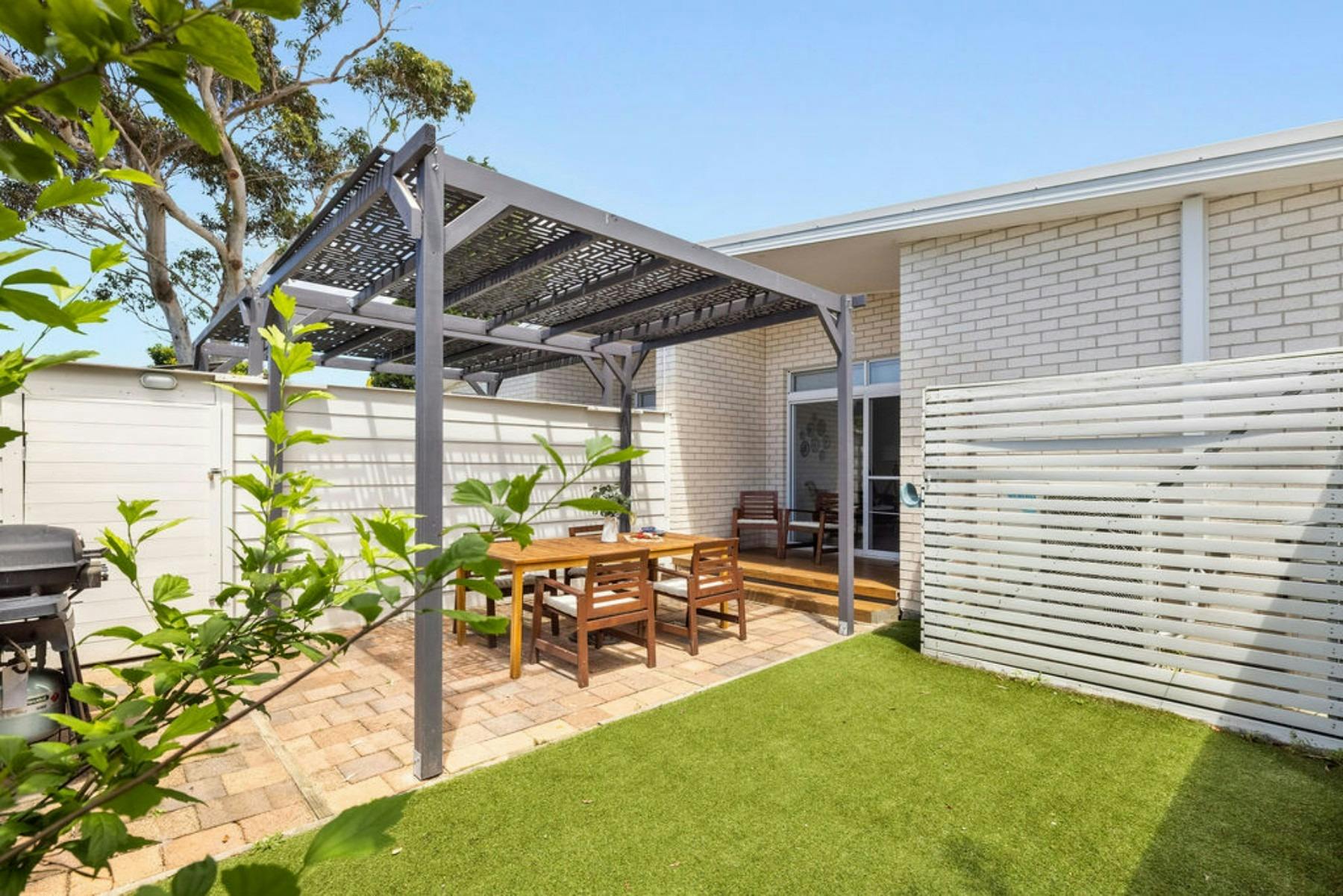 Fully enclosed courtyard garden that is also safe for fur-family