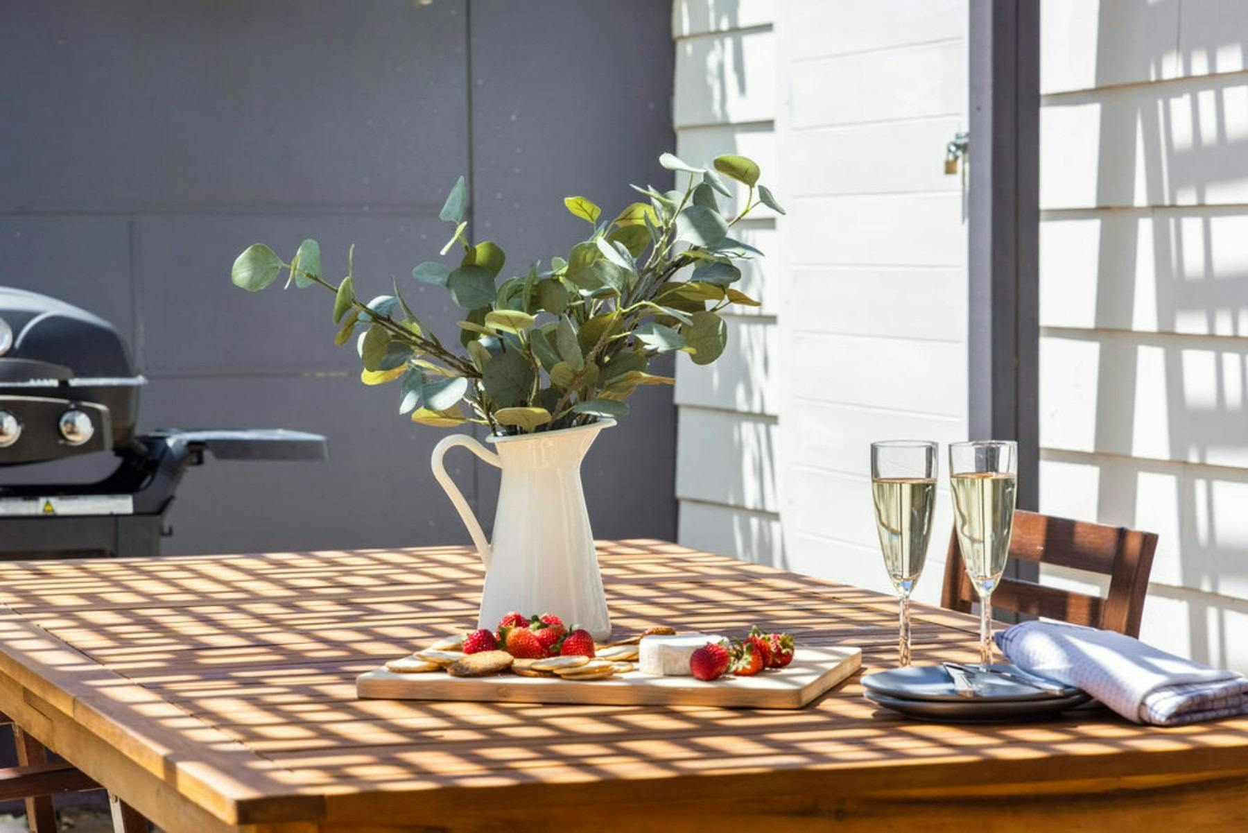 Outdoor dining for easy meals at any time of the day