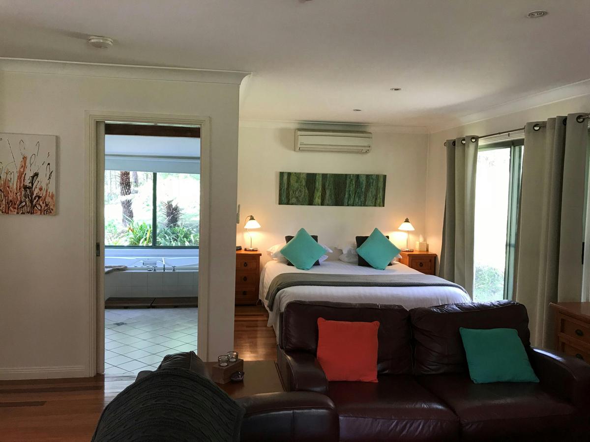 Ghost Hill Road Retreat