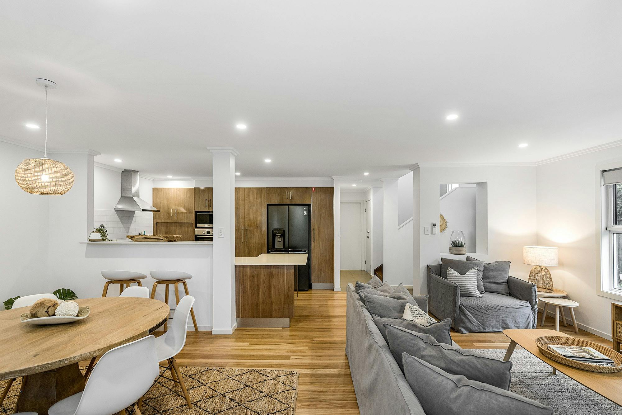 Drift - Byron Bay - Dining, Kitchen and Living