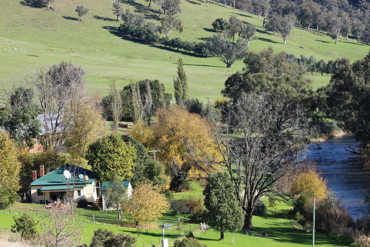 Rivers Edge cottage