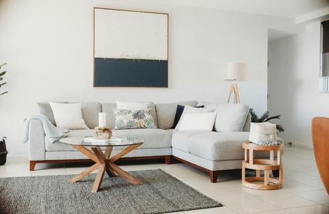 2 bedroom apartment, lounge room