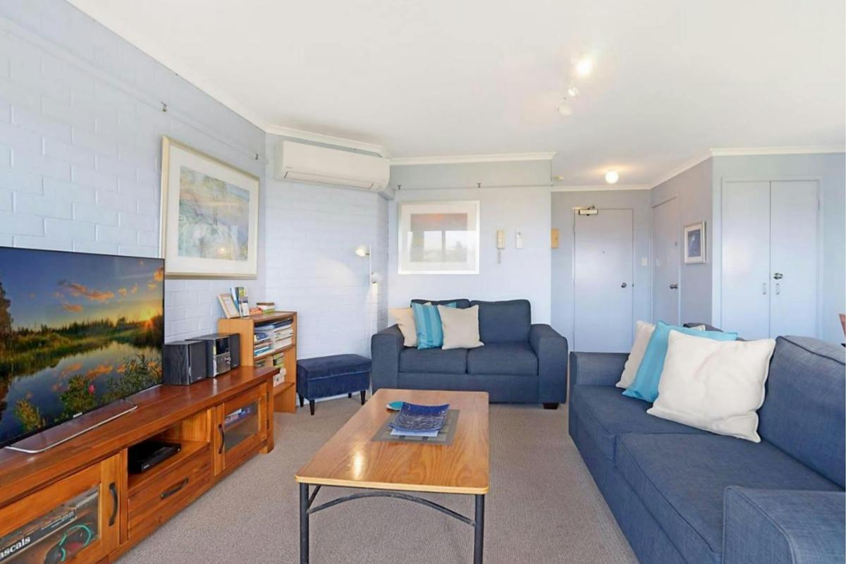 Lounge Room