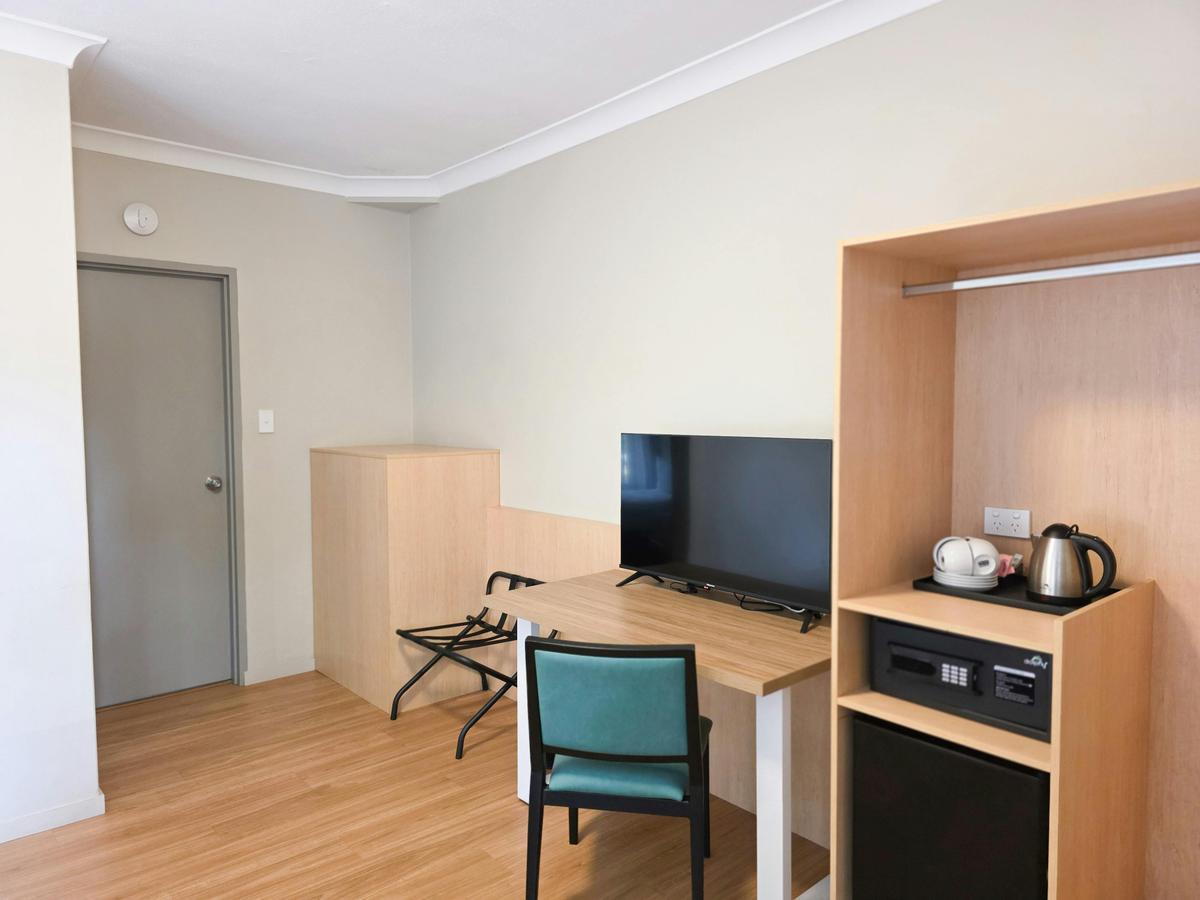 El Toro Motel, Warwick Farm NSW - Family Room (One Bedroom)