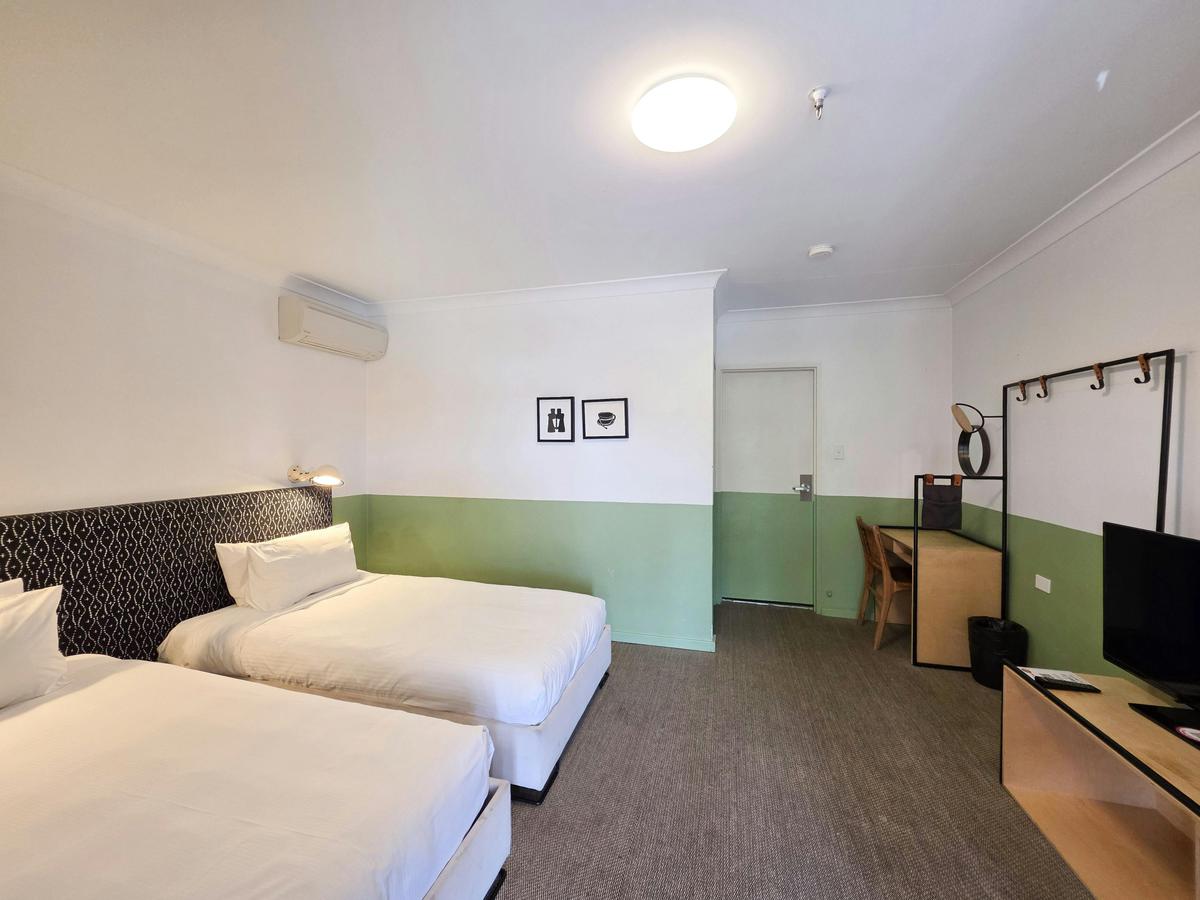 El Toro Motel, Warwick Farm NSW - Toro Suite (One Bedroom)