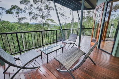 Range View Patio